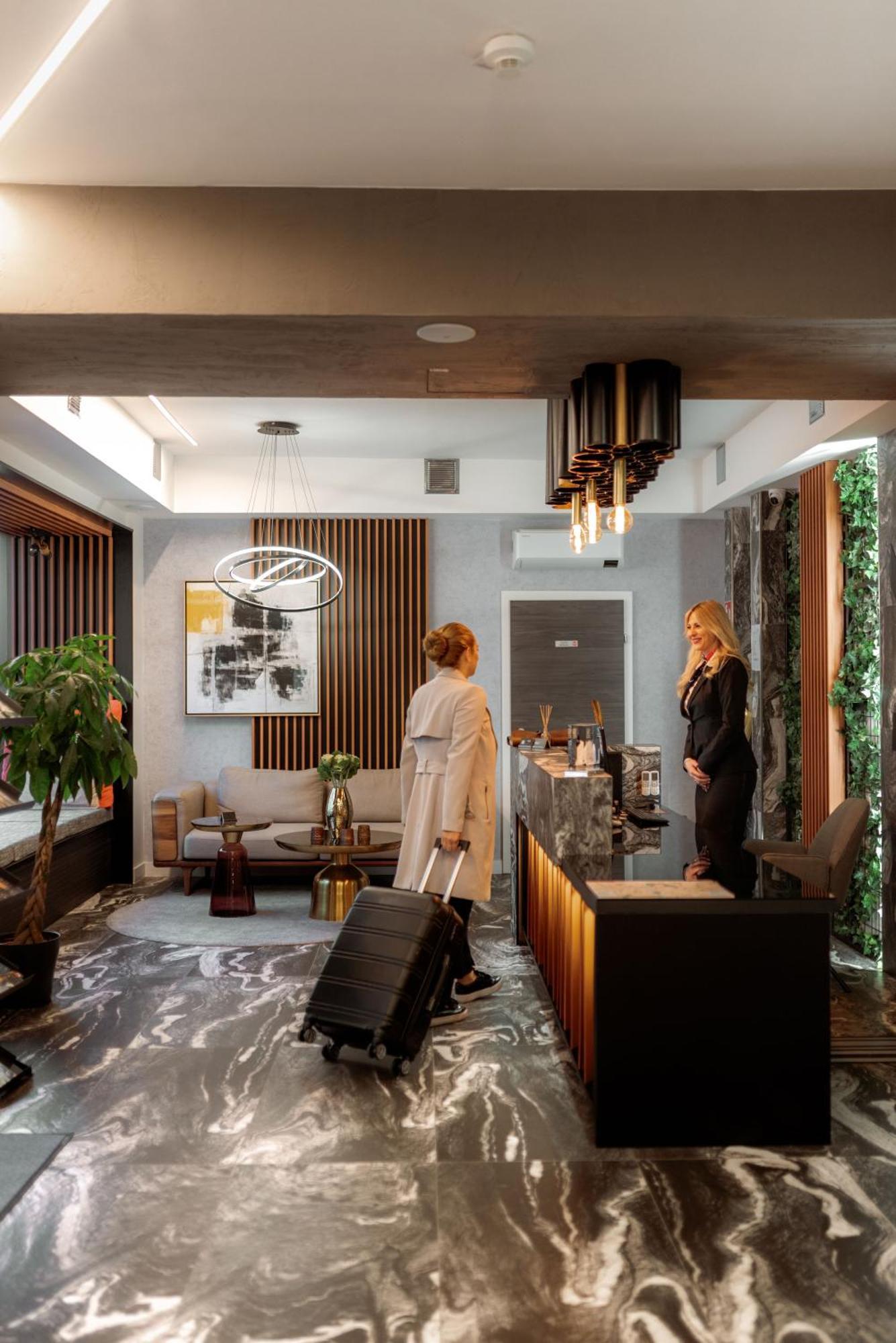 Ned Hotel